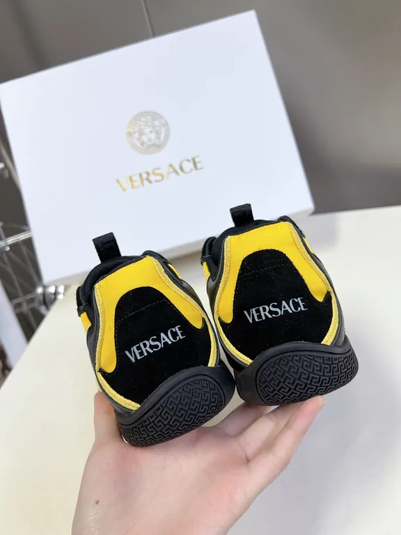 Versace Shoe 